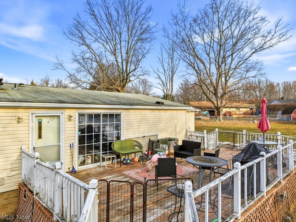 3228 Carper Avenue Akron OH 44312