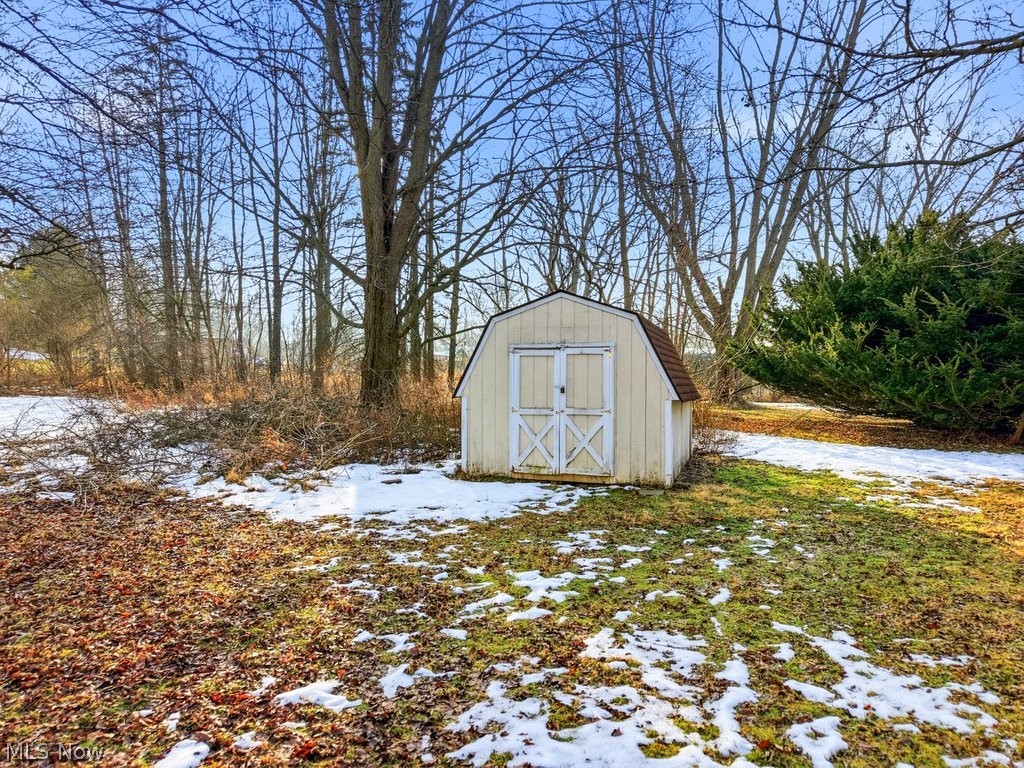 3228 Carper Avenue Akron OH 44312