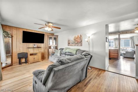 3811 Hoffman Drive Sandusky OH 44870