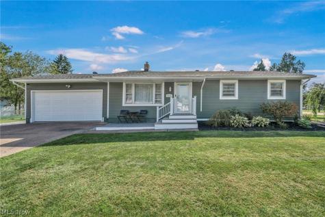 3811 Hoffman Drive Sandusky OH 44870