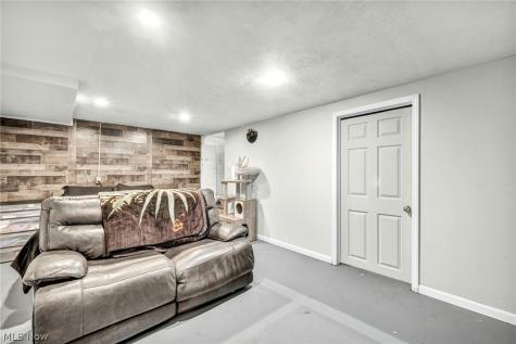 3811 Hoffman Drive Sandusky OH 44870