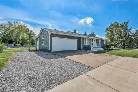 3811 Hoffman Drive Sandusky OH 44870