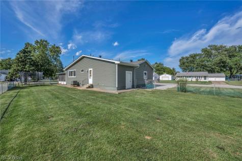 3811 Hoffman Drive Sandusky OH 44870