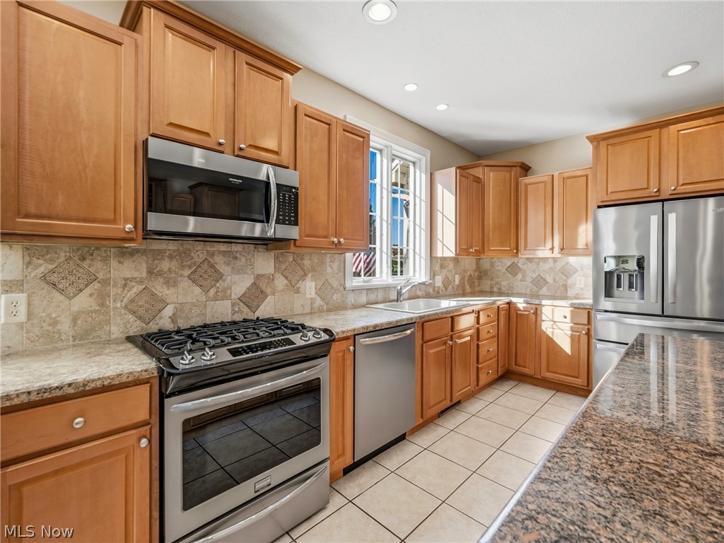 1055 Fox Den Trail Canfield OH 44406