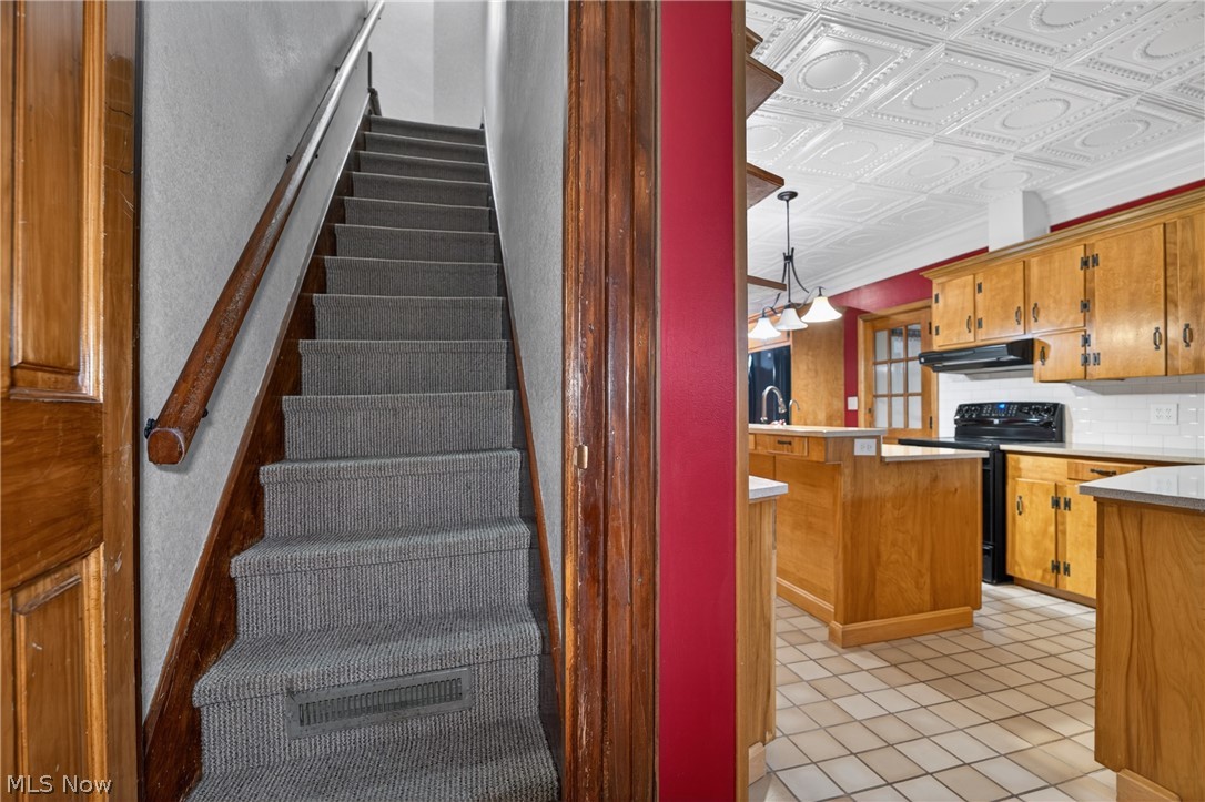 1004 S Lincoln Avenue Salem OH 44460