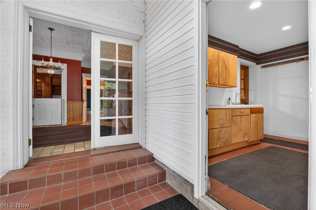 1004 S Lincoln Avenue Salem OH 44460