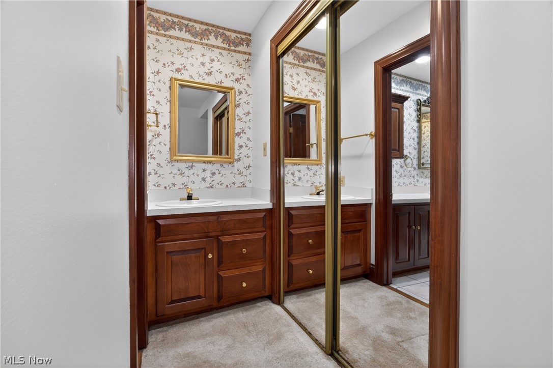 1004 S Lincoln Avenue Salem OH 44460