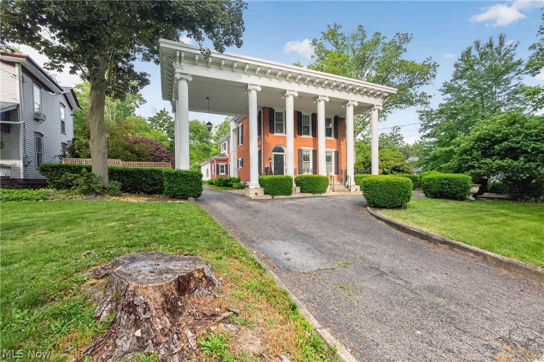 1004 S Lincoln Avenue Salem OH 44460