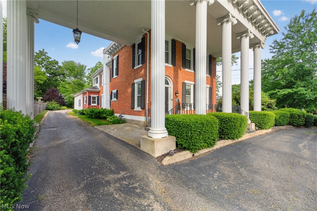1004 S Lincoln Avenue Salem OH 44460