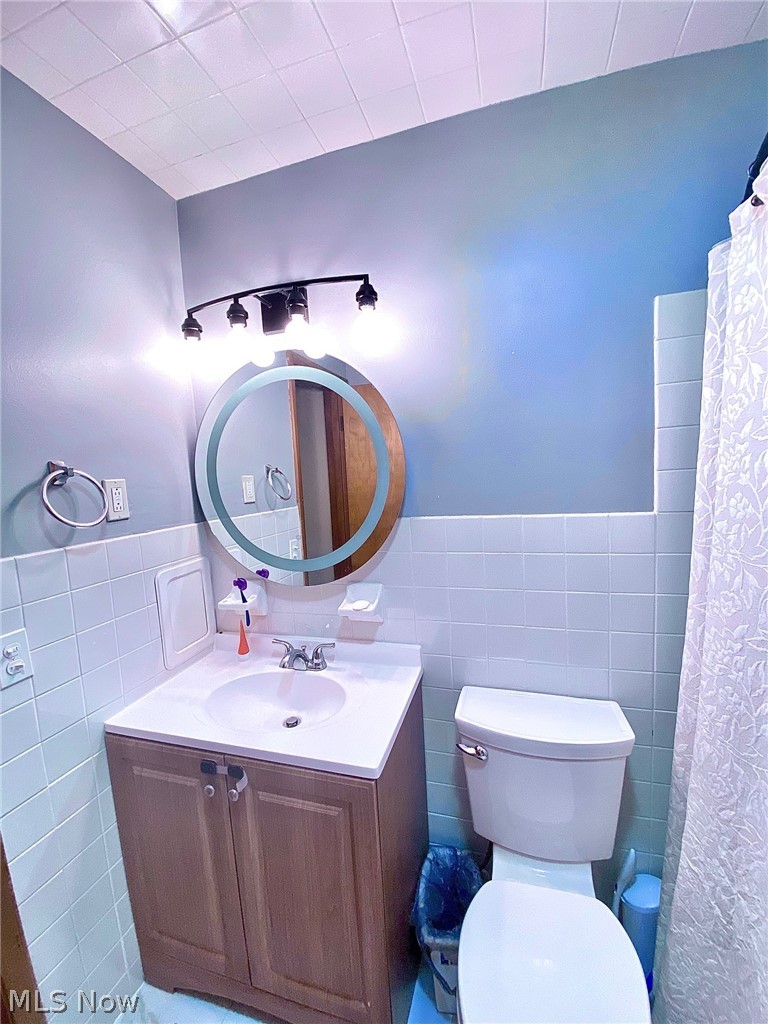 24350 Stephen Avenue Euclid OH 44123