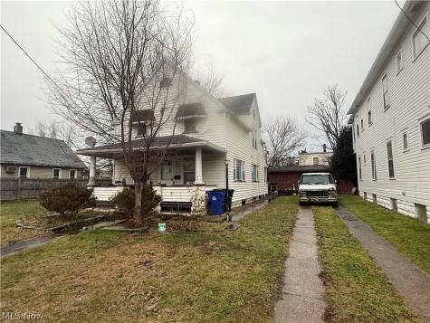 3887 E 54th Street Cleveland OH 44105