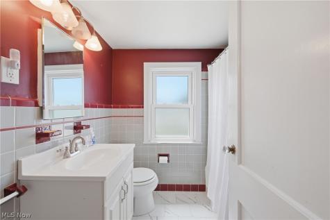 3840 Colony Road South Euclid OH 44118