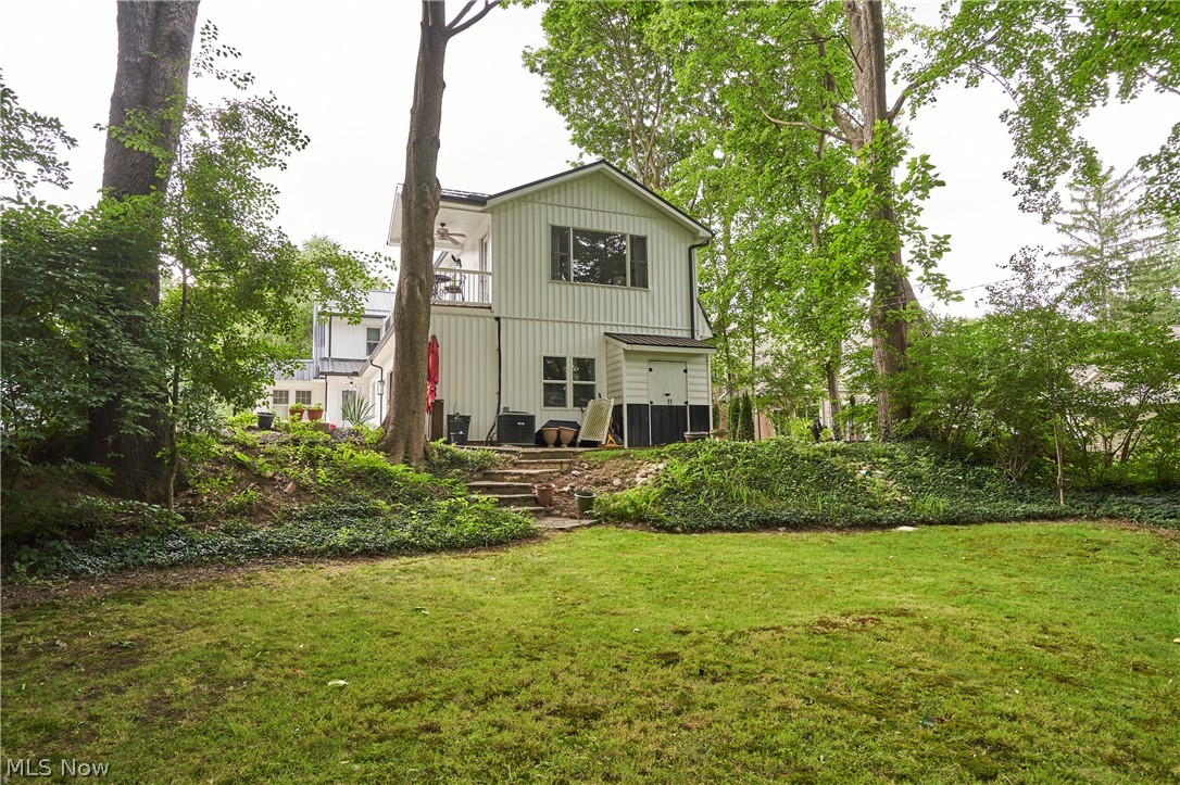 111 Overwood Road Akron OH 44313