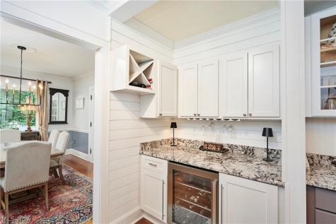 111 Overwood Road Akron OH 44313