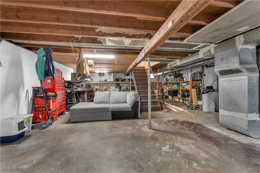 14221 Birch Road East Liverpool OH 43920