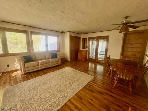 11010 Fairlawn Drive Parma OH 44130