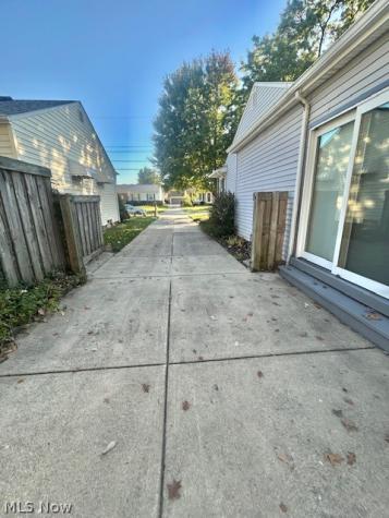 11010 Fairlawn Drive Parma OH 44130