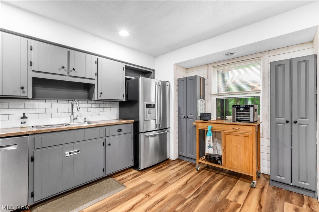 2560 Tarkman Drive Nashport OH 43830