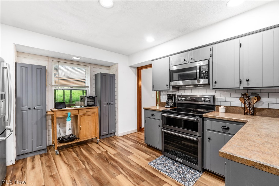 2560 Tarkman Drive Nashport OH 43830