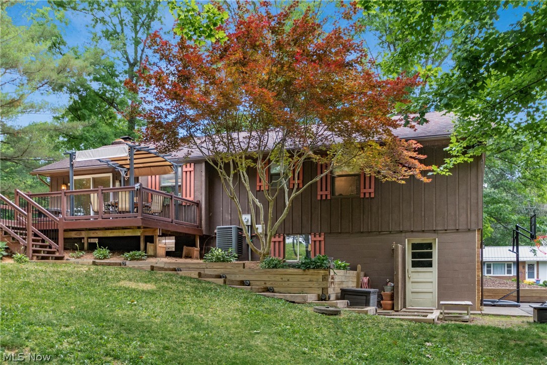 2560 Tarkman Drive Nashport OH 43830