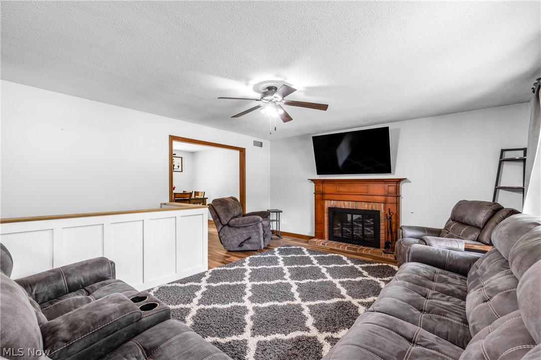 2560 Tarkman Drive Nashport OH 43830