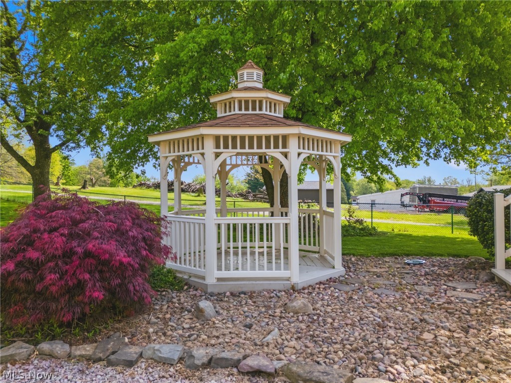 10743 Corundite Road NW Massillon OH 44647