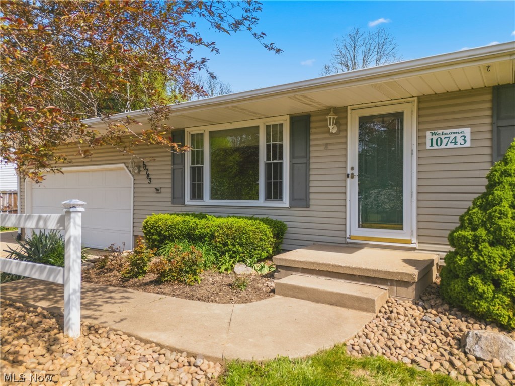 10743 Corundite Road NW Massillon OH 44647