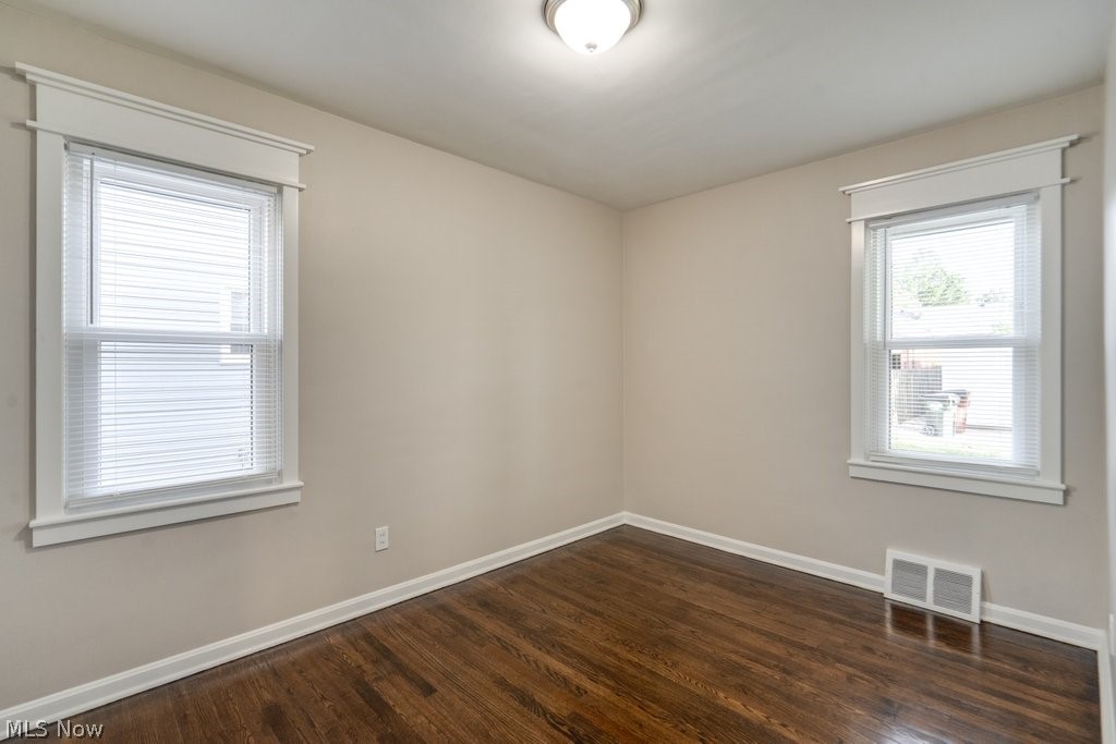 5007 Russell Avenue Parma OH 44134