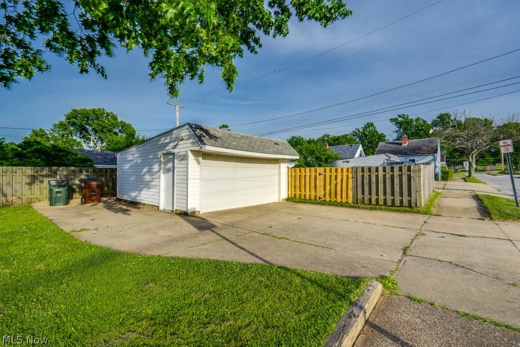 5007 Russell Avenue Parma OH 44134