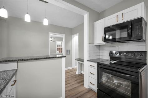 2496 Saybrook Road University Heights OH 44118