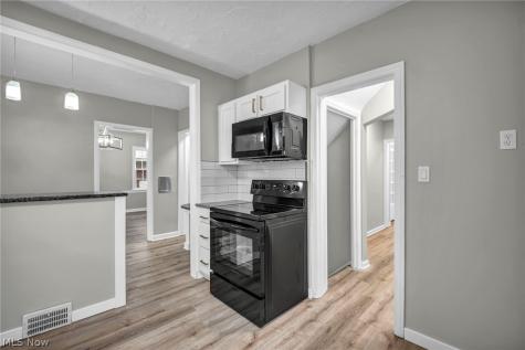 2496 Saybrook Road University Heights OH 44118
