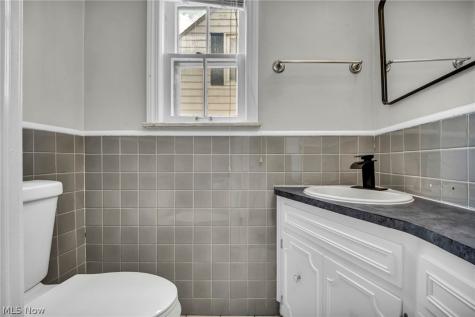 2496 Saybrook Road University Heights OH 44118