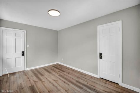 2496 Saybrook Road University Heights OH 44118