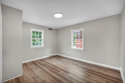 2496 Saybrook Road University Heights OH 44118