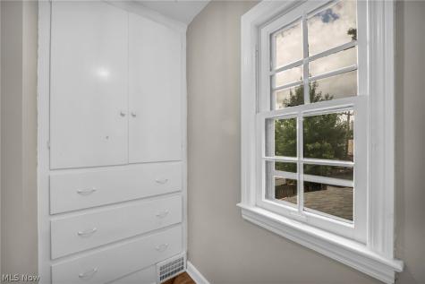 2496 Saybrook Road University Heights OH 44118