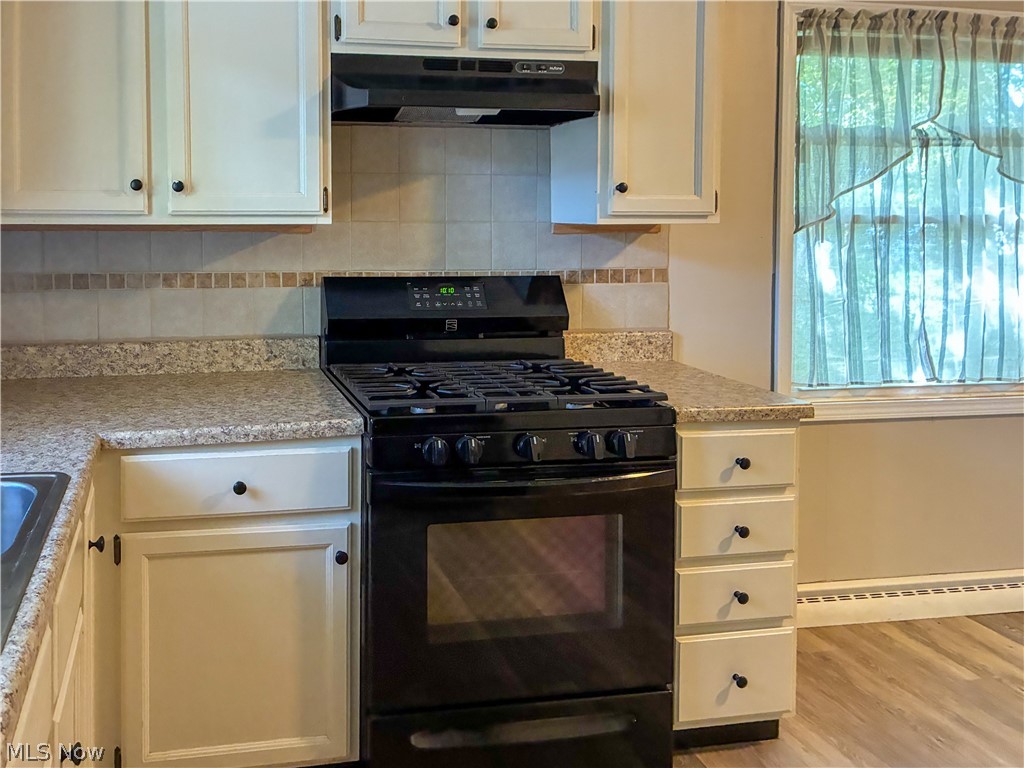 907 Fenton Street Niles OH 44446