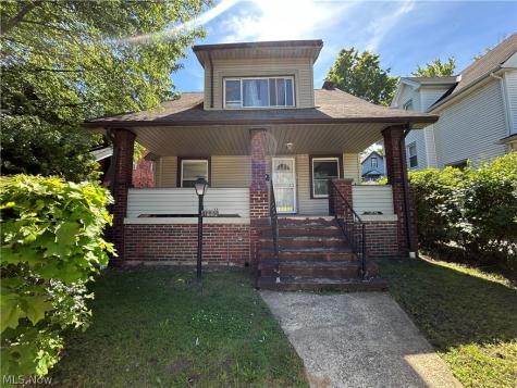 1105 E 144th Street Cleveland OH 44110