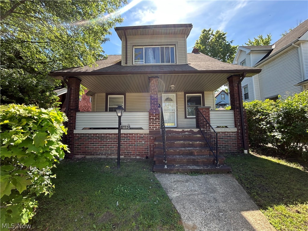1105 E 144th Street Cleveland OH 44110