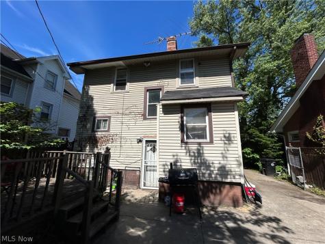 1105 E 144th Street Cleveland OH 44110
