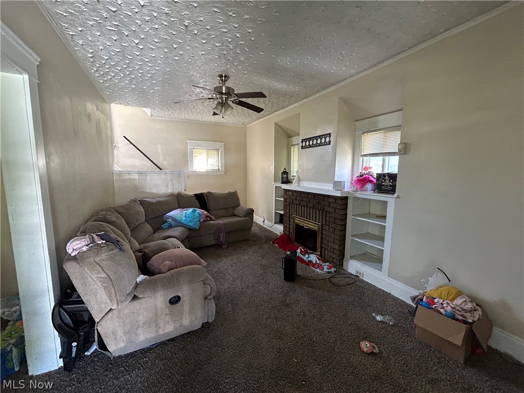 1105 E 144th Street Cleveland OH 44110