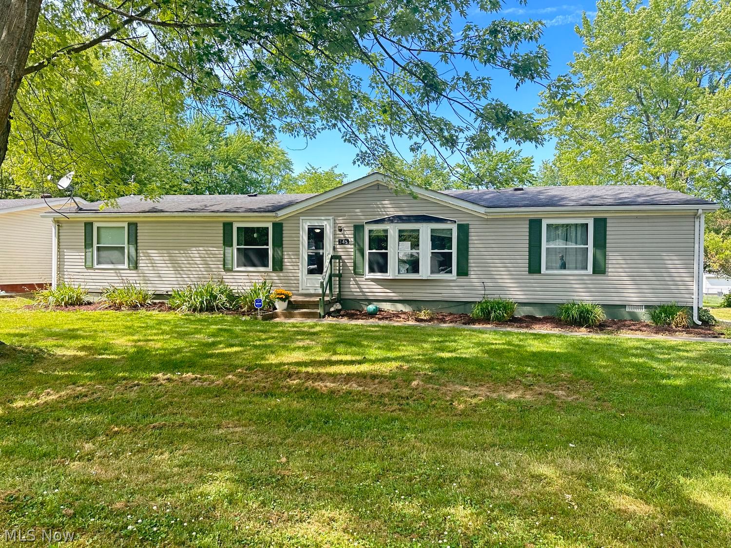 345 Cleveland Avenue E Warren OH 44483