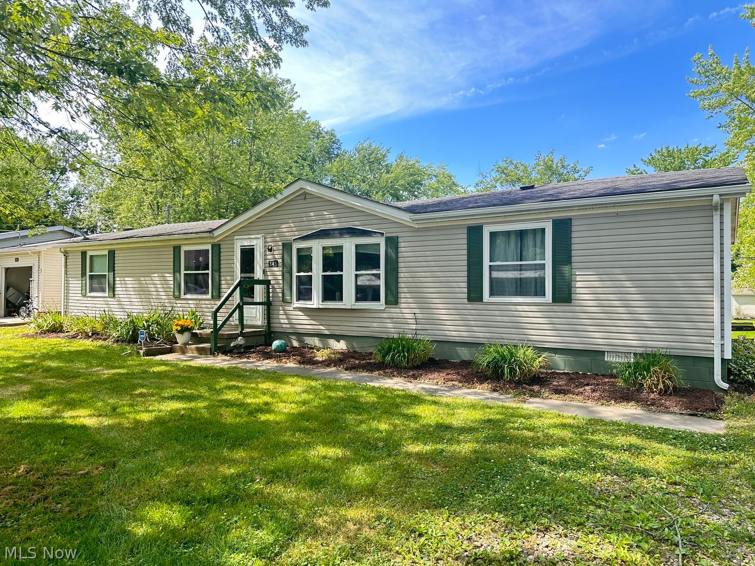345 Cleveland Avenue E Warren OH 44483