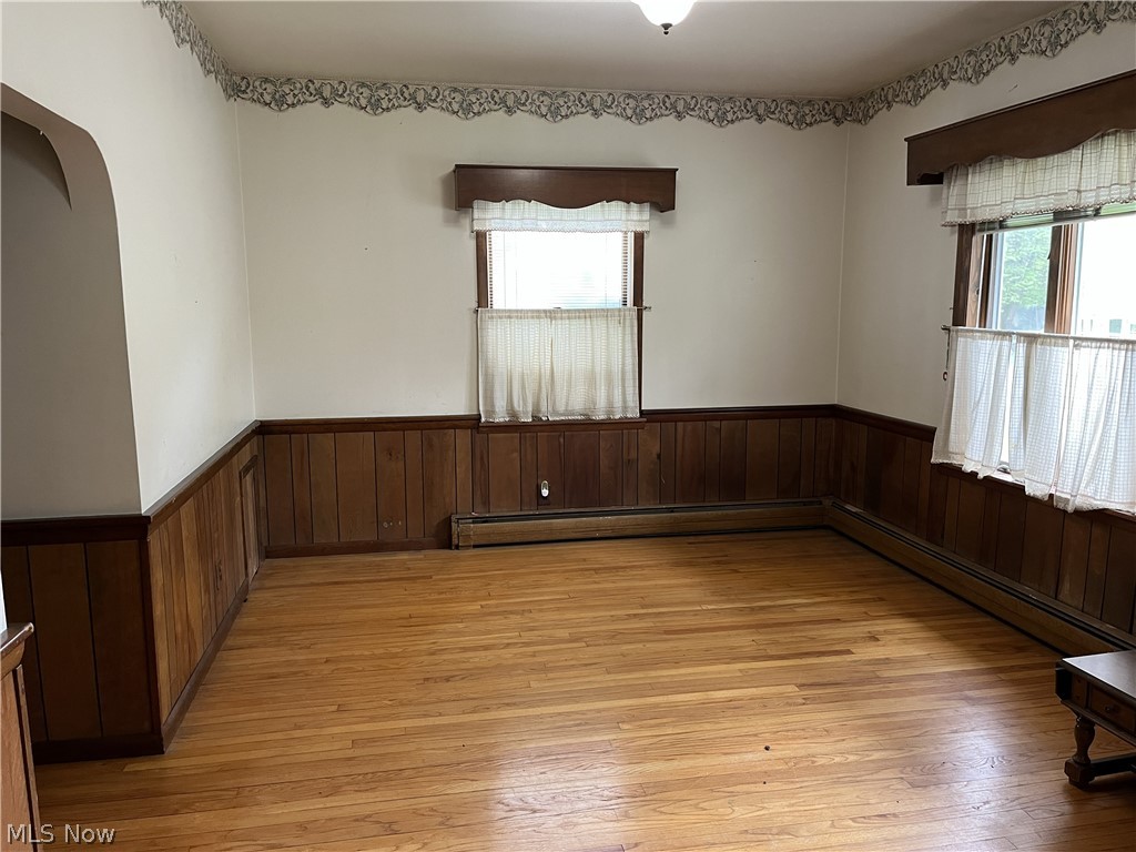 3512 Silliman Street New Waterford OH 44445