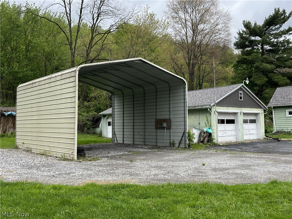 3512 Silliman Street New Waterford OH 44445