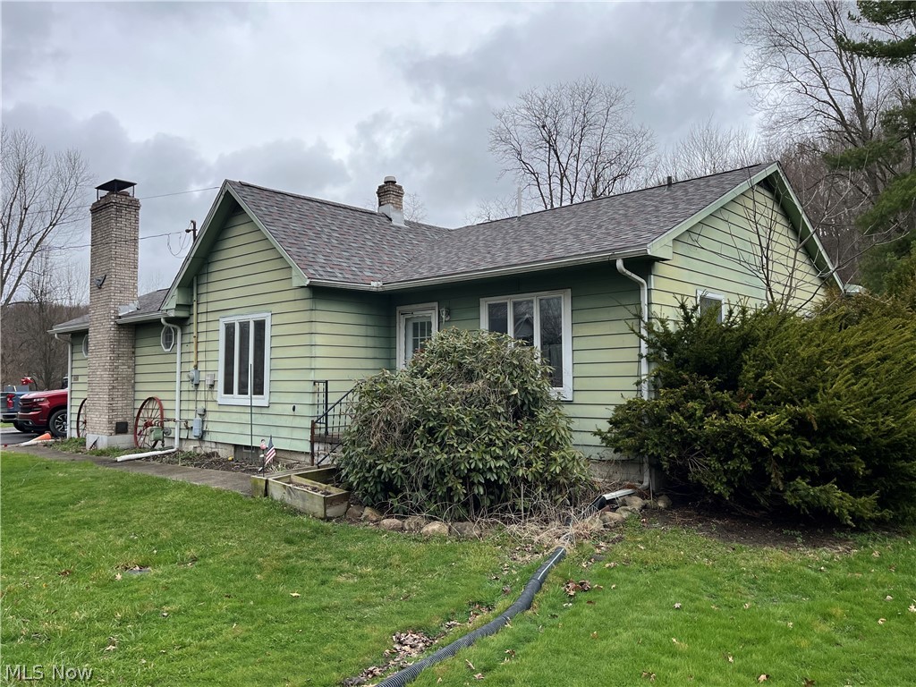 3512 Silliman Street New Waterford OH 44445