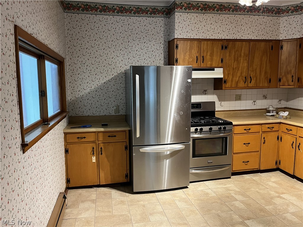 3512 Silliman Street New Waterford OH 44445