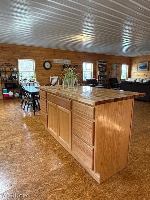30299 County Road 10 Fresno OH 43824