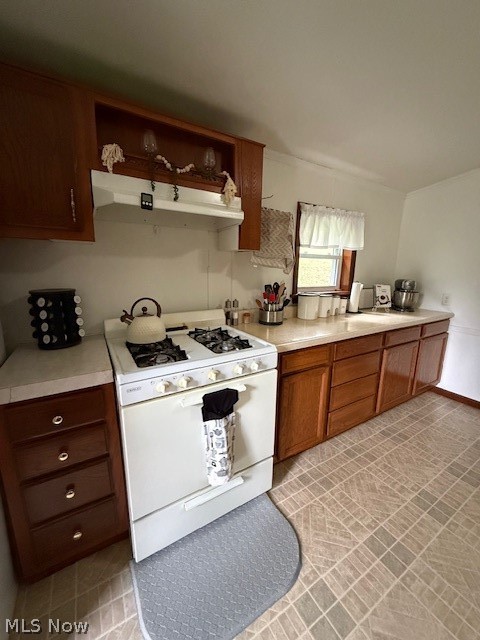 30299 County Road 10 Fresno OH 43824