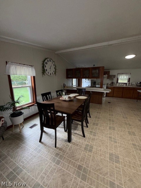 30299 County Road 10 Fresno OH 43824