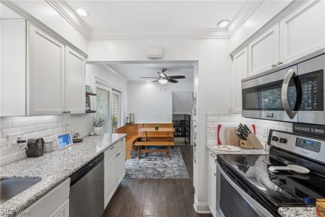 6472 Southgrove Road Mentor OH 44060